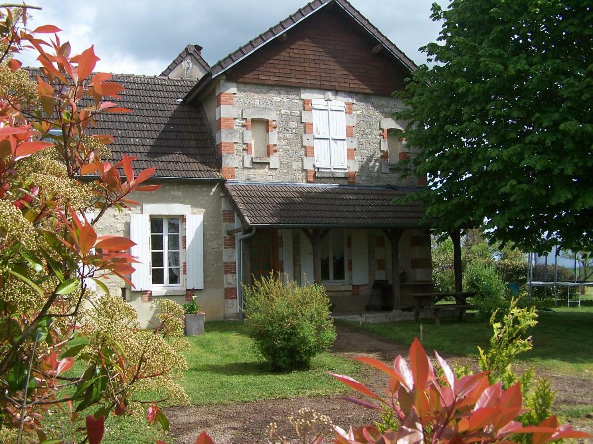 Gite En Forterre Druyes-les-Belles-Fontaines Eksteriør billede